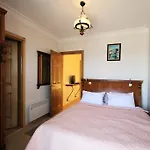 Hotel Cundavilla Hotel&suites 2*