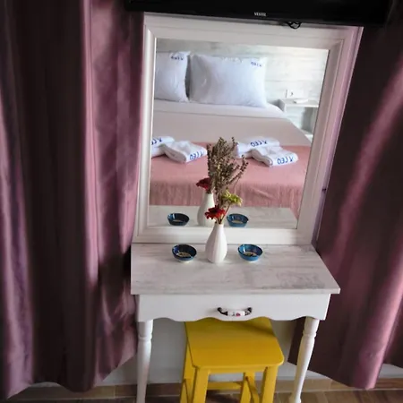 Cundavilla & Hotel 2*