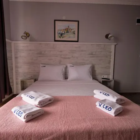 Hotel Cundavilla & 2*