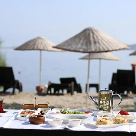 Cundavilla & 2* Ayvalik