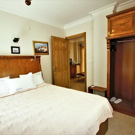 Cundavilla & Hotel Ayvalı