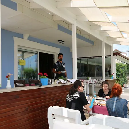 Hotel Cundavilla & 2*