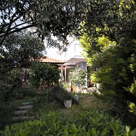 Hotel Cundavilla & 2*