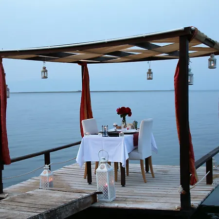 Cundavilla & Hotel Ayvalı