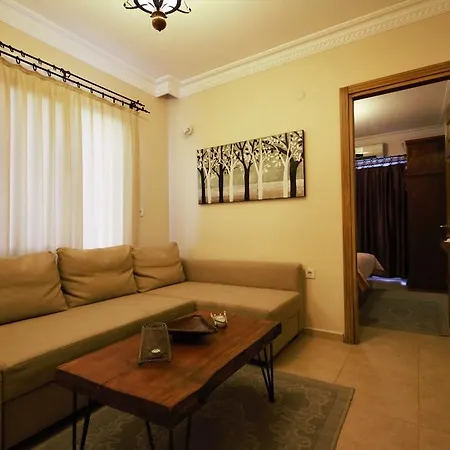 Cundavilla & Hotel 2*